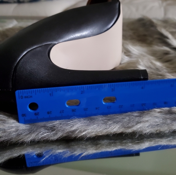 SOLD! JustFab Gisetta Black/Nude(Tan) - Picture 7 of 9